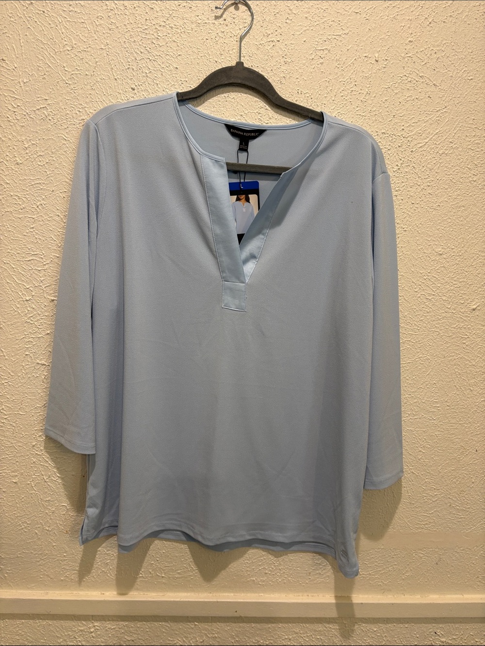 Banana Republic Light Blue Long-Sleeve Split-Neck Shirt